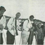 Stormoen april 1945.

F.v.: Karl Breida, Torleif Hårstad, Trygve Nervik og en gruppe flyktninger.

Foto: N. Aftret.