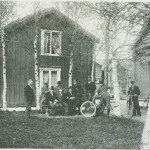Sykkelturts ter og selbygger ved Marienborg 1901.