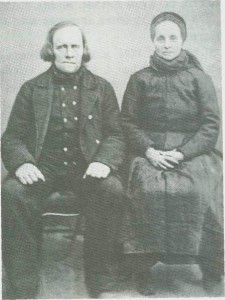 Erik Olsen og Goro Tomasdt. Langli om­kring 1880.