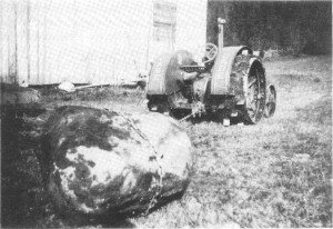Det ble brukt traktor i våronnarbeid på Domvollan så tidlig som i 1930.