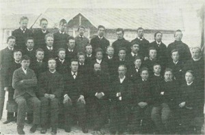 Amt skolen 1887/88. Foto E. Jenssen